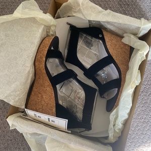 Women’s UGG wedges - new with box!